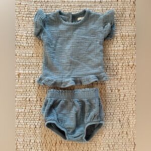 Muslin Ruffle Set- 12 months